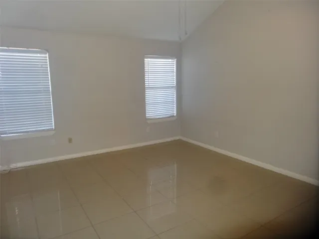 $1,900 | 1606 Quail Run, Brookshire, TX 77423