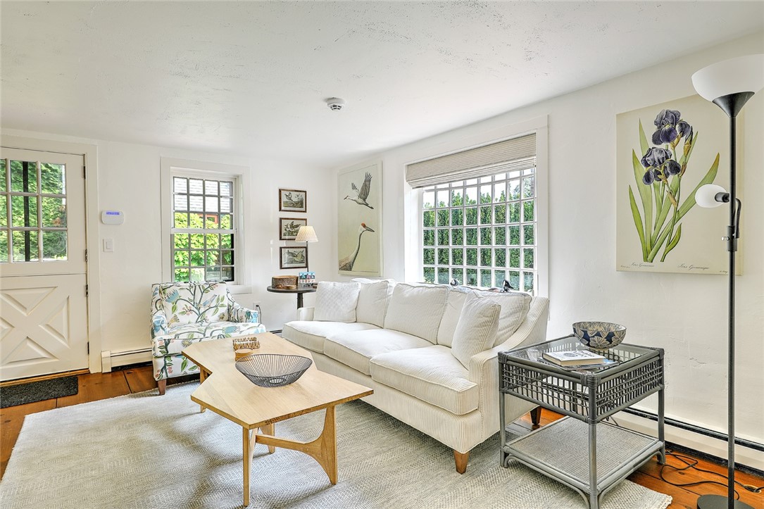 41 3rd Street Newport, RI 02840 - Photo 18 of 45