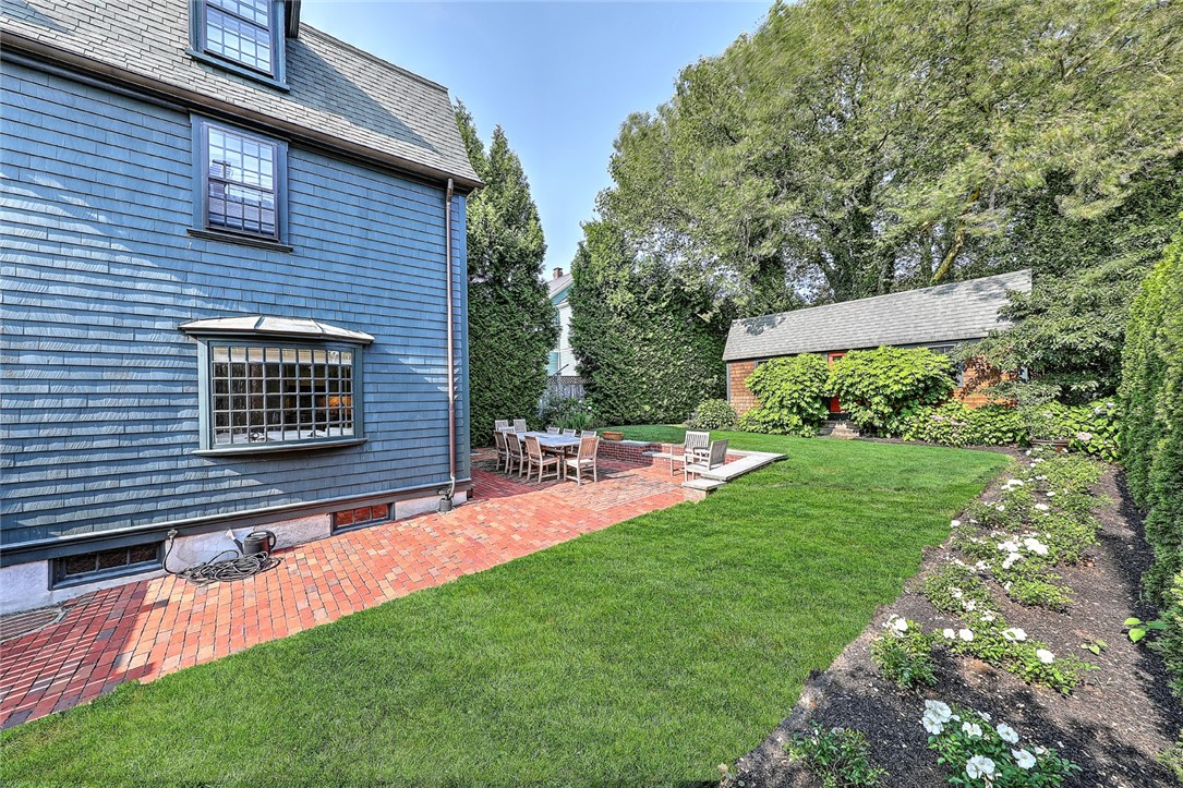 41 3rd Street Newport, RI 02840 - Photo 2 of 45