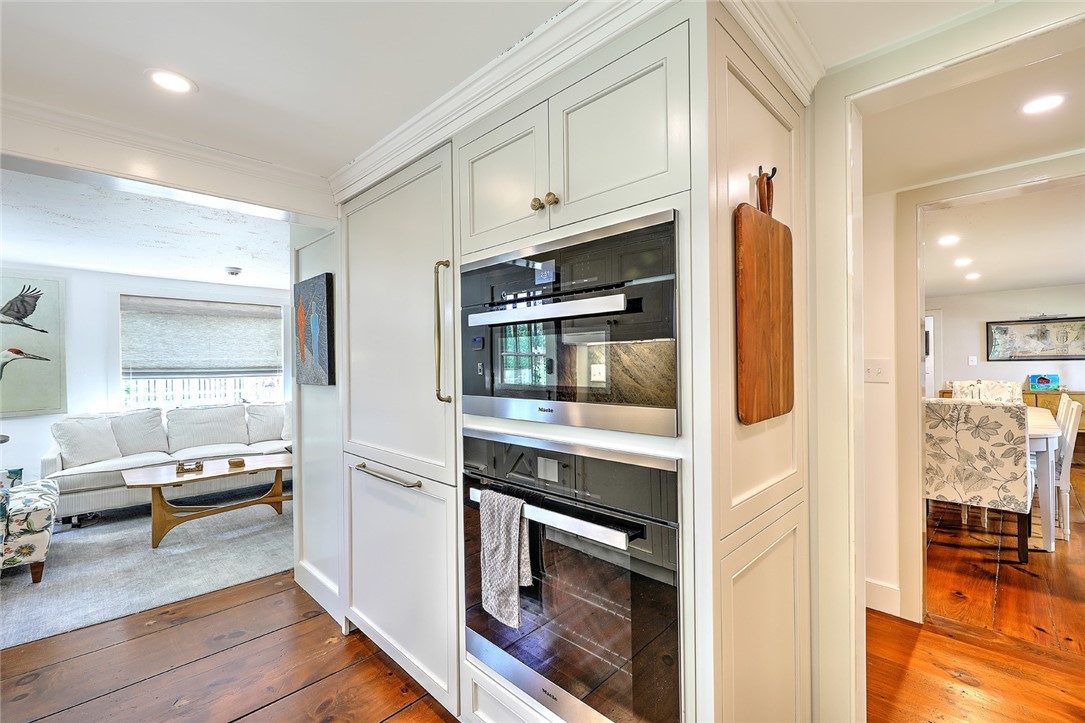 41 3rd Street Newport, RI 02840 - Photo 23 of 45