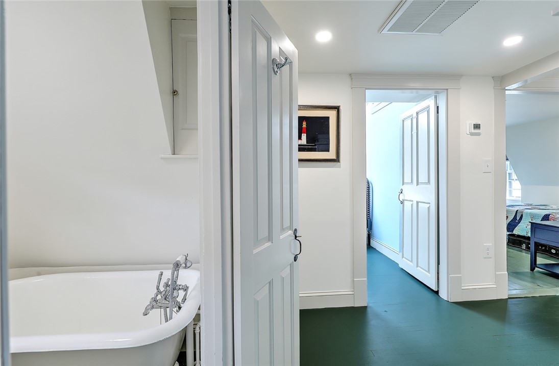 41 3rd Street Newport, RI 02840 - Photo 40 of 45