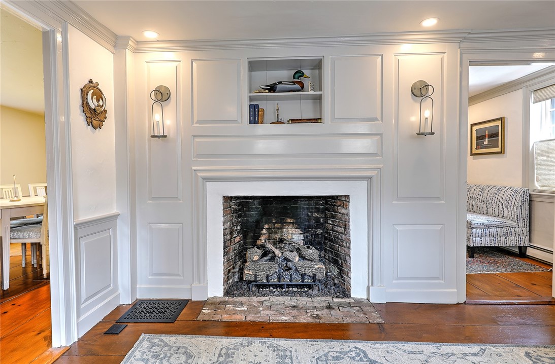 41 3rd Street Newport, RI 02840 - Photo 10 of 45