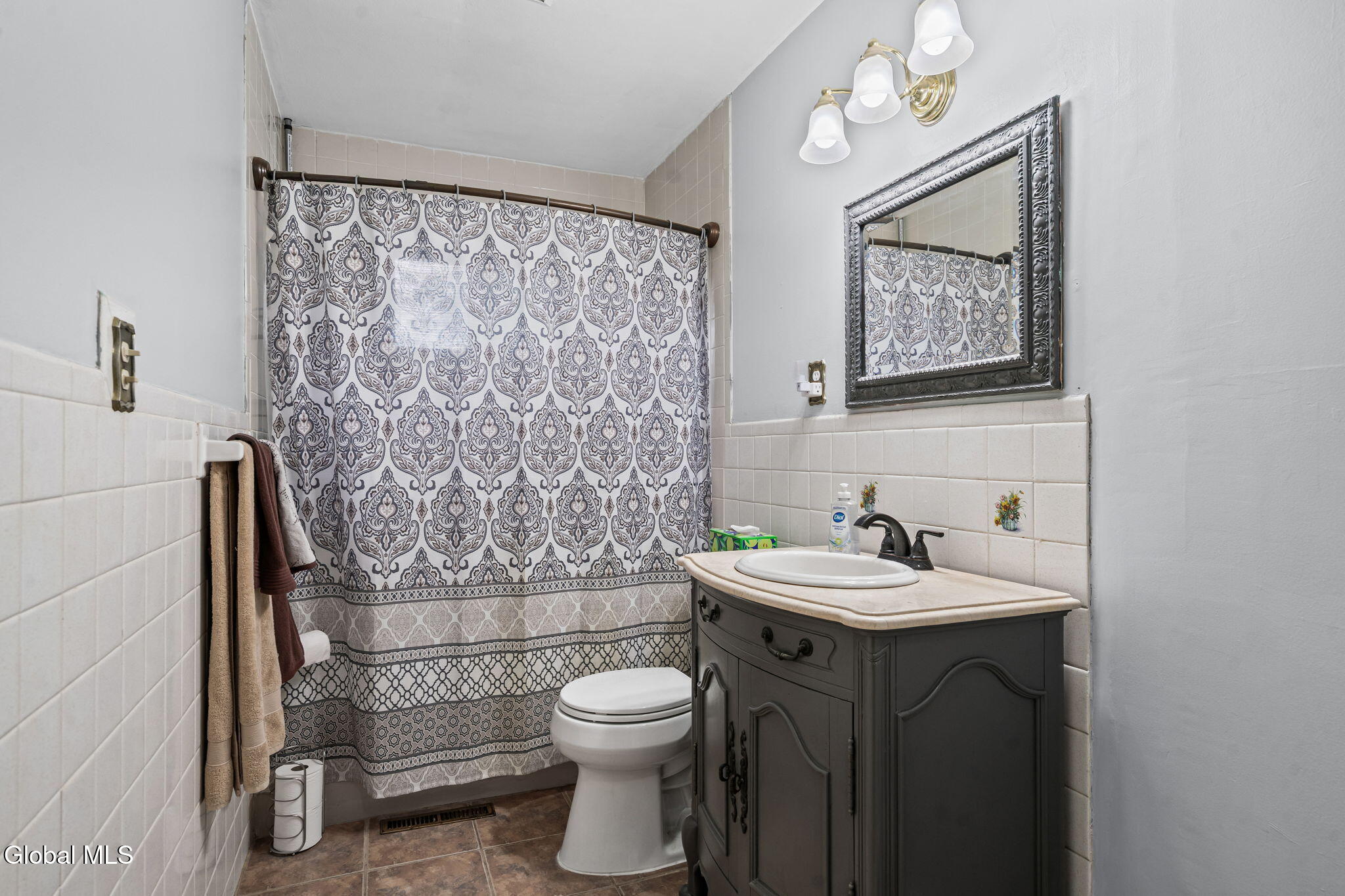 2525 Consaul Road Schenectady, NY 12304 - Photo 20 of 28 19-web-or-mls-2525-consaul-rd