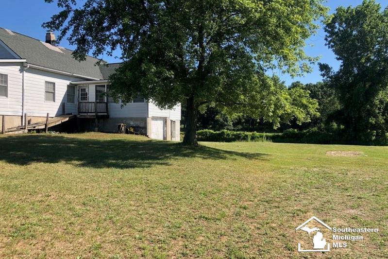 4984 Stadler Road Monroe, MI 48162 - Photo 5 of 9