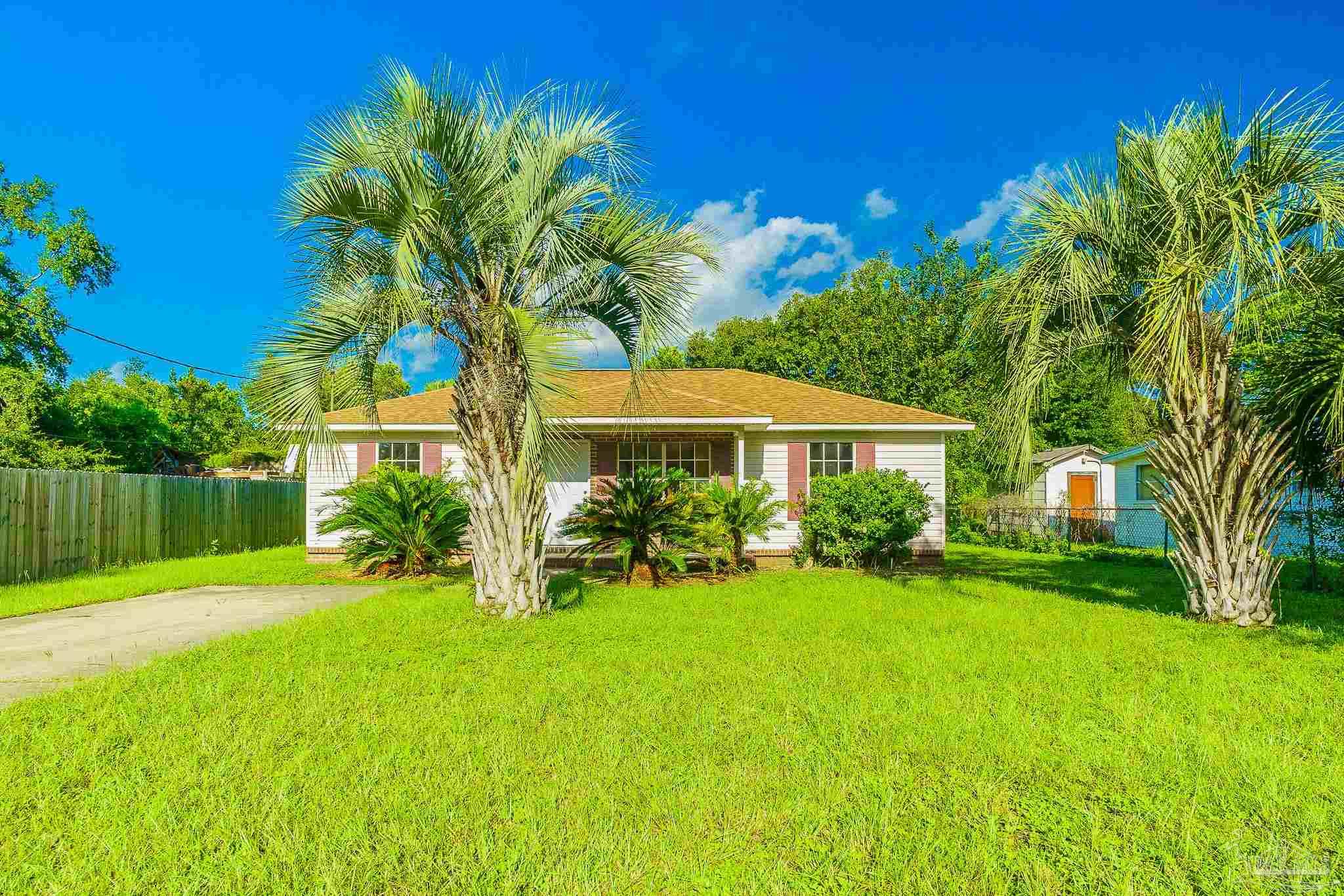 1215 South Old Corry Field Road Pensacola, FL 32507 - Photo 2 of 19