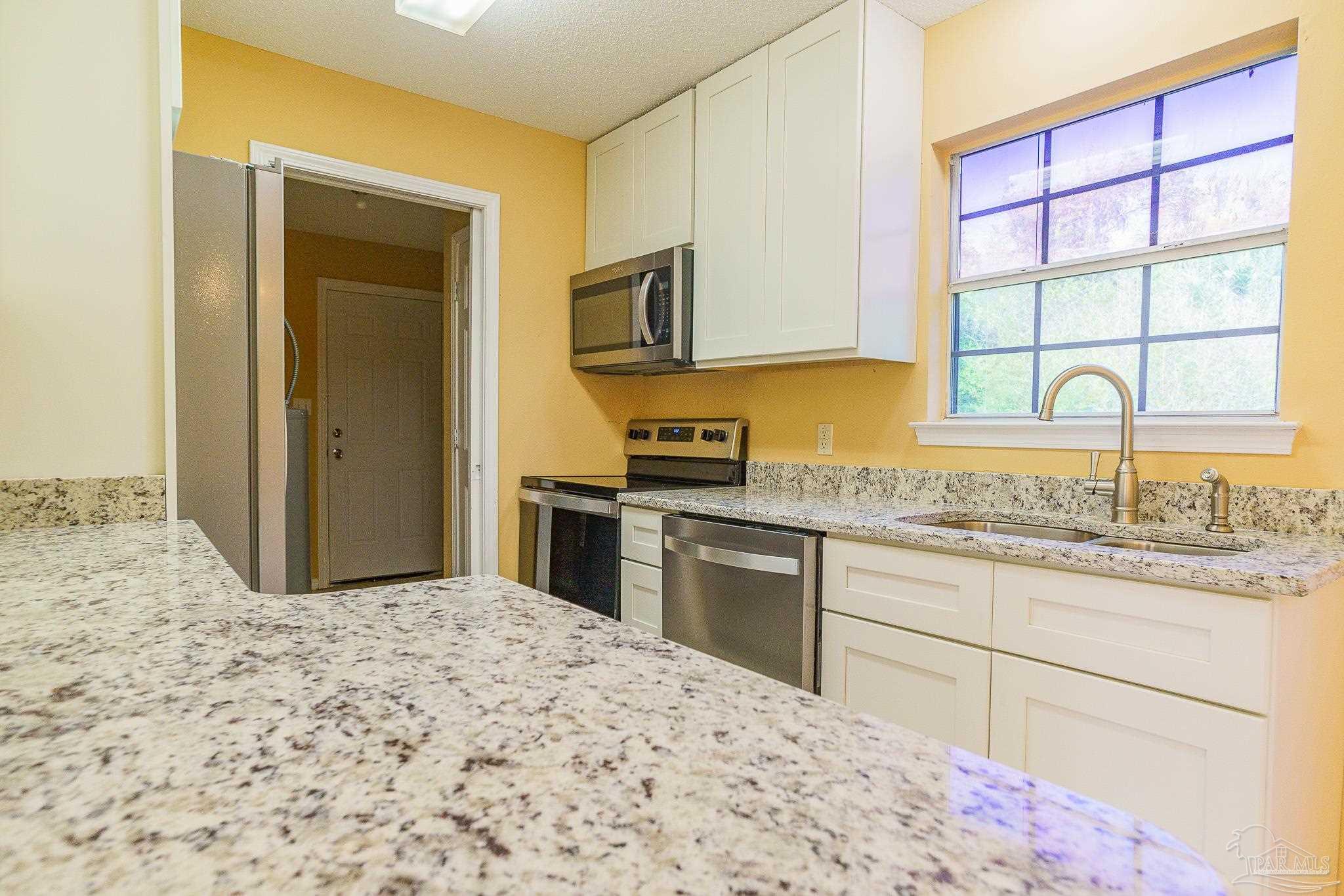 1215 South Old Corry Field Road Pensacola, FL 32507 - Photo 9 of 19