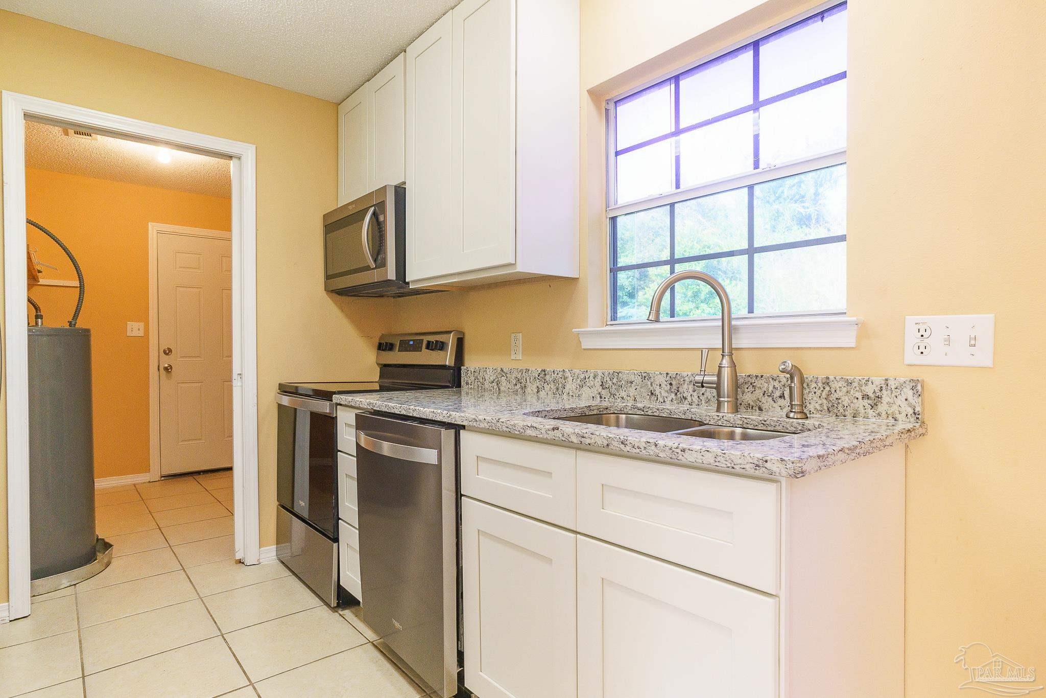 1215 South Old Corry Field Road Pensacola, FL 32507 - Photo 10 of 19