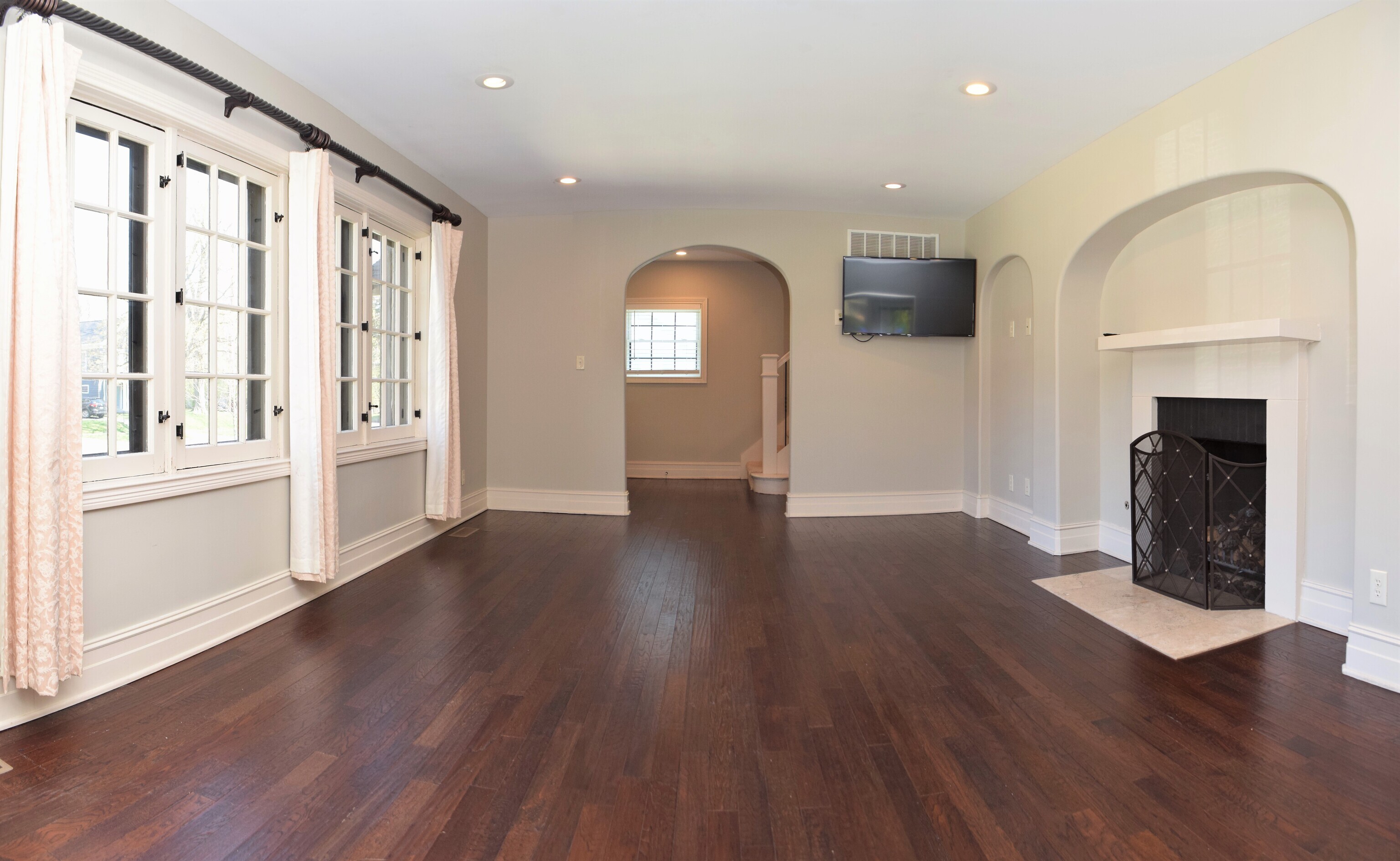 131 Berkley Road Indianapolis, IN 46208 - Photo 6 of 36 Gallery Image 6