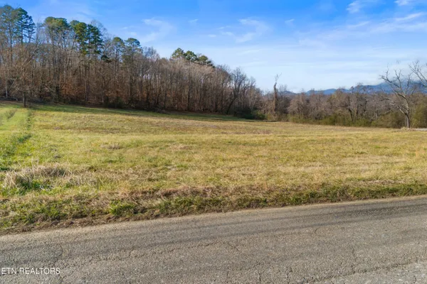 $325,000 | 4121 Chavis Road, Cosby, TN 37722