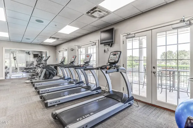 a view of a tennis court