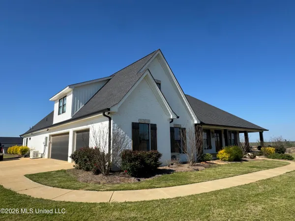 $750,000 | 329 Gilmer's Chapel Road, Conehatta, MS 39057