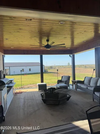 $750,000 | 329 Gilmer's Chapel Road, Conehatta, MS 39057