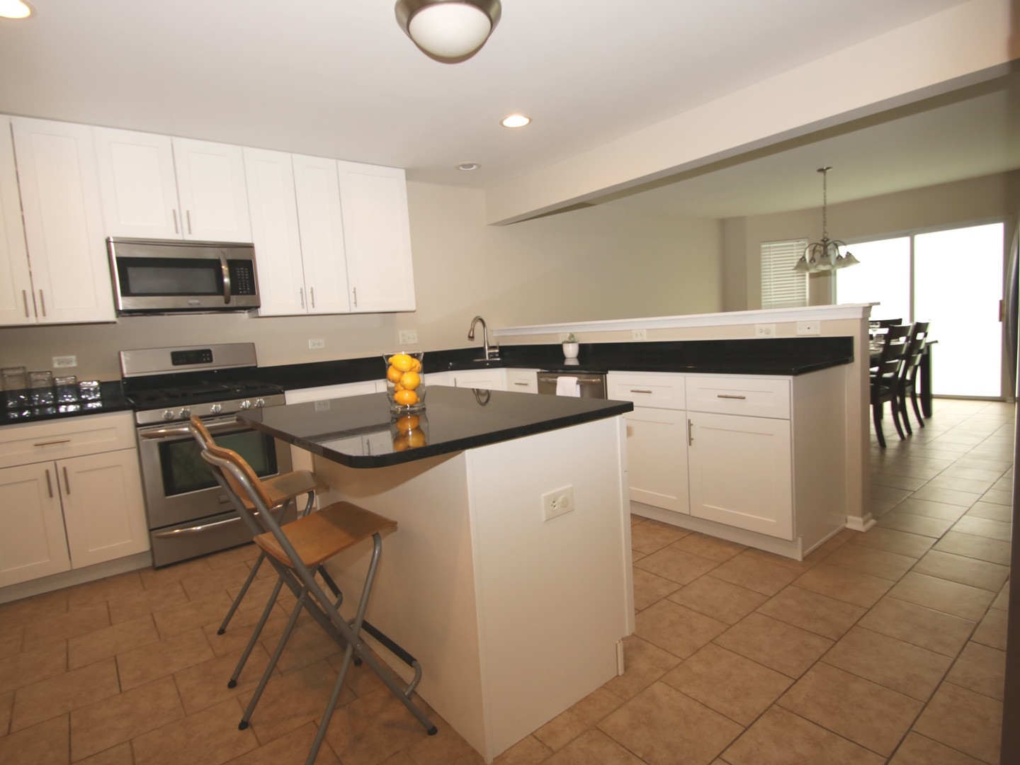 1943 Ashbrooke Road Romeoville, IL 60446 - Photo 5 of 20