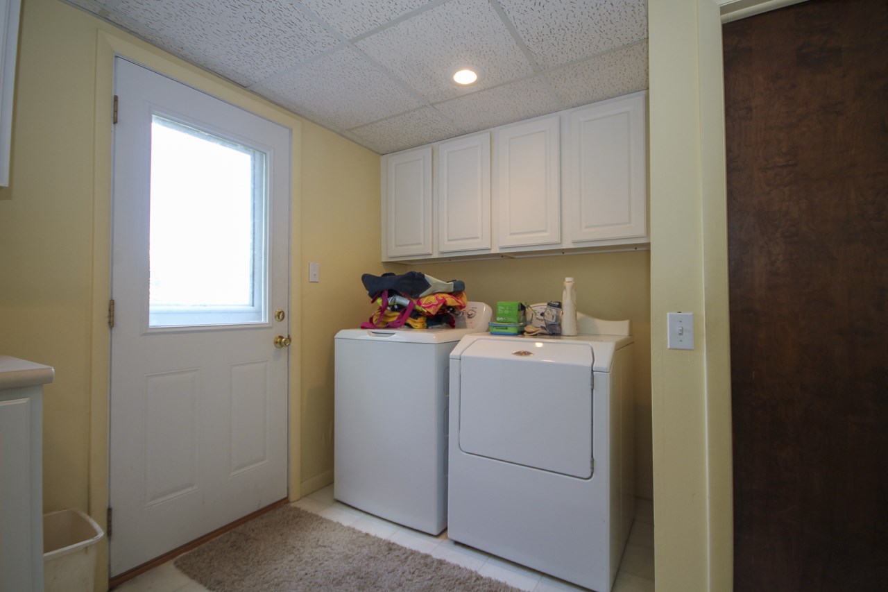 1701 East River Road Mount Pleasant, MI 48858 - Photo 34 of 46 1876579-33.JPG