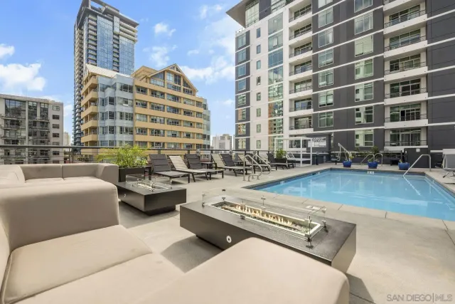 $579,900 | 425 West Beech Street, Unit 1003, San Diego, CA 92101