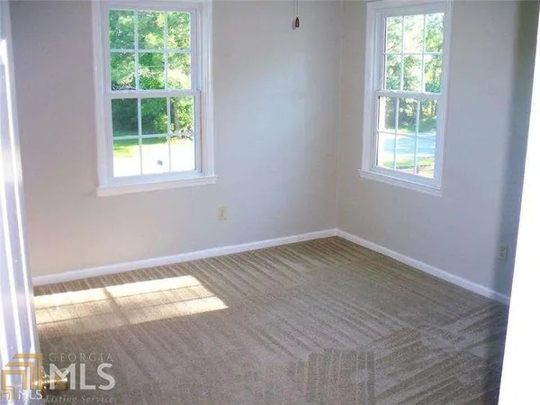 $2,100 | 320 Rogers Road, Statesboro, GA 30458