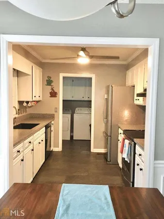 $2,100 | 320 Rogers Road, Statesboro, GA 30458