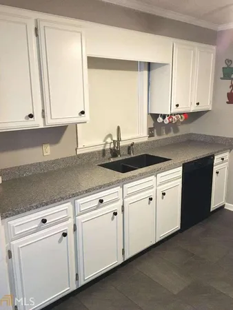 $2,100 | 320 Rogers Road, Statesboro, GA 30458
