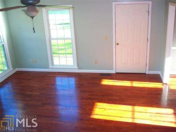 $2,100 | 320 Rogers Road, Statesboro, GA 30458