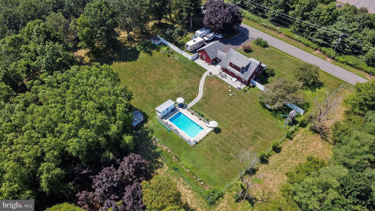 417 Gordon Road Robbinsville, NJ 08691 - Photo 34 of 34 Gallery Image 34