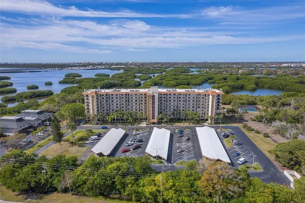 $254,900 | 5400 Park Street North, Unit 505, St. Petersburg, FL 33709