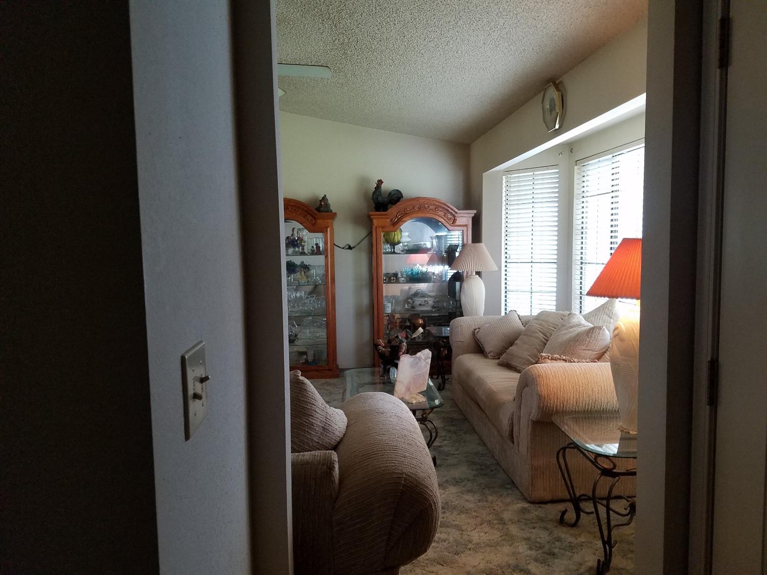 19775 Oakhill Road Madera, CA 93638 - Photo 13 of 29 Gallery Image 13