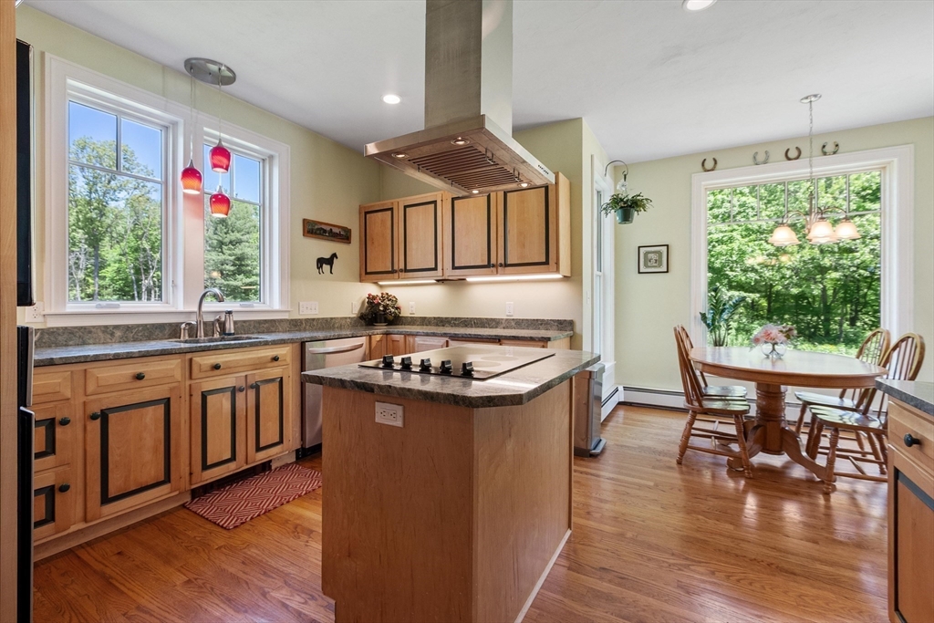 2 Marlboro Road Stow, MA 01775 - Photo 29 of 41