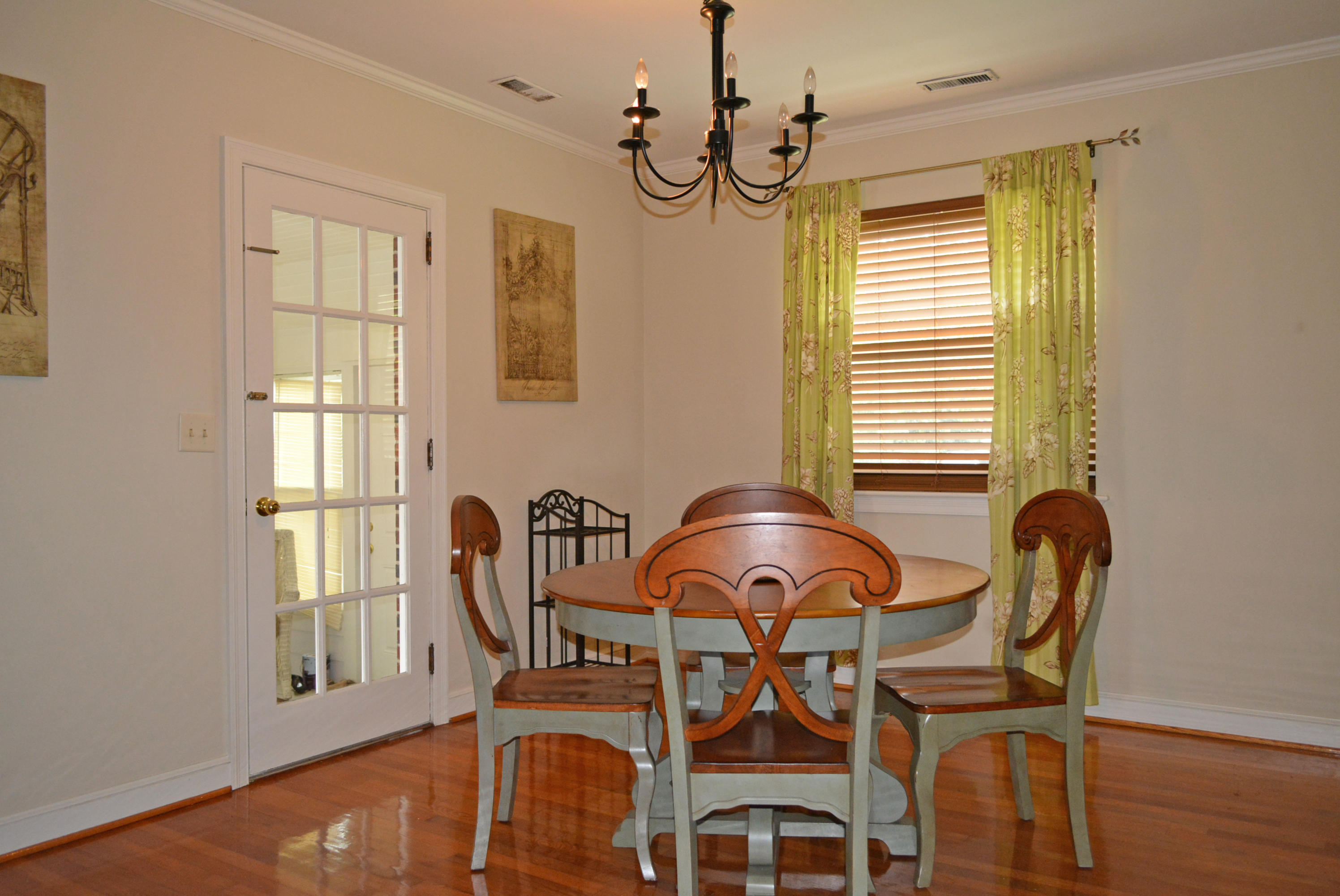 12 Charlestowne Road Charleston, SC 29407 - Photo 5 of 15 Dining Room