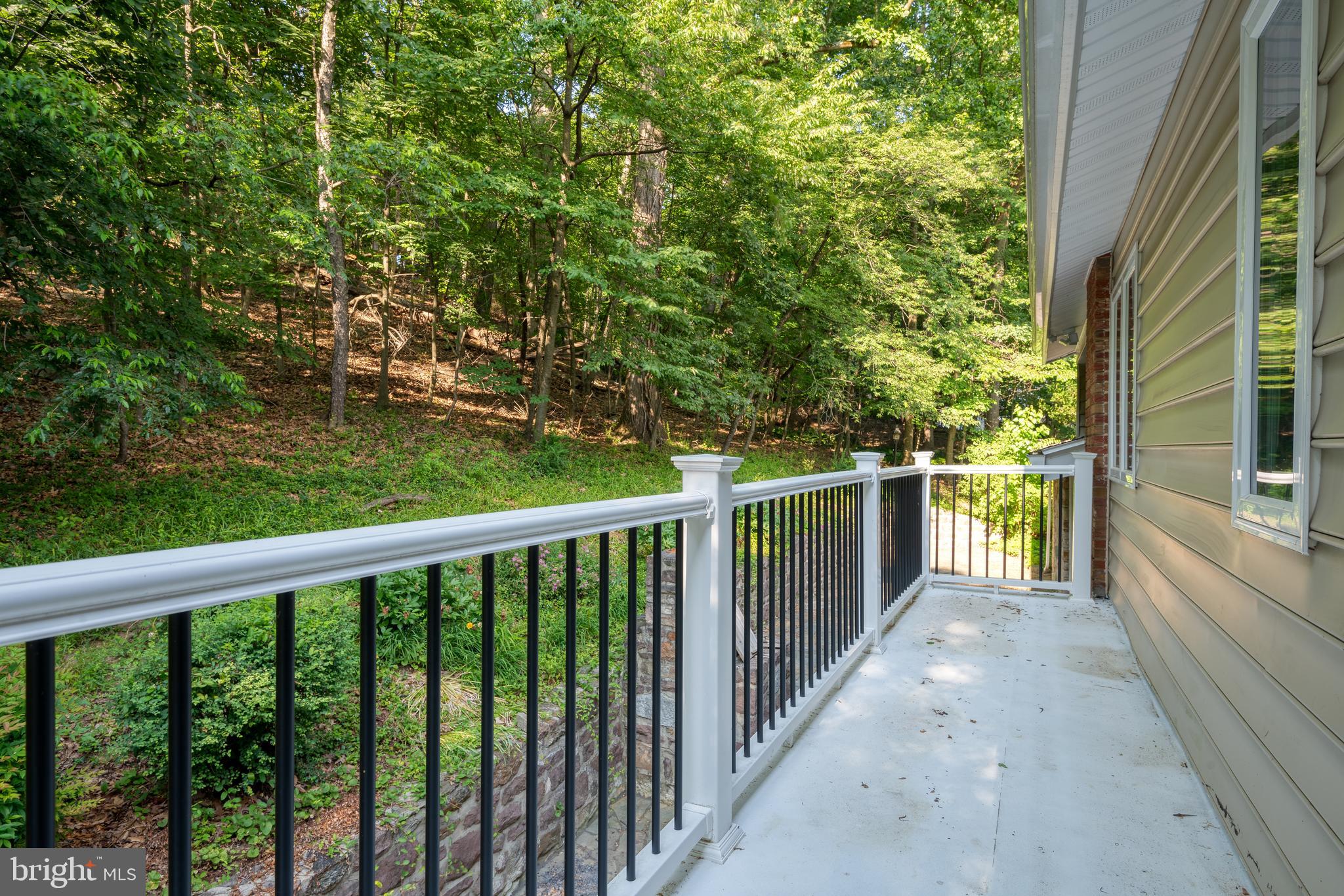 3373 Barwood Road York, PA 17406 - Photo 38 of 48 Gallery Image 38