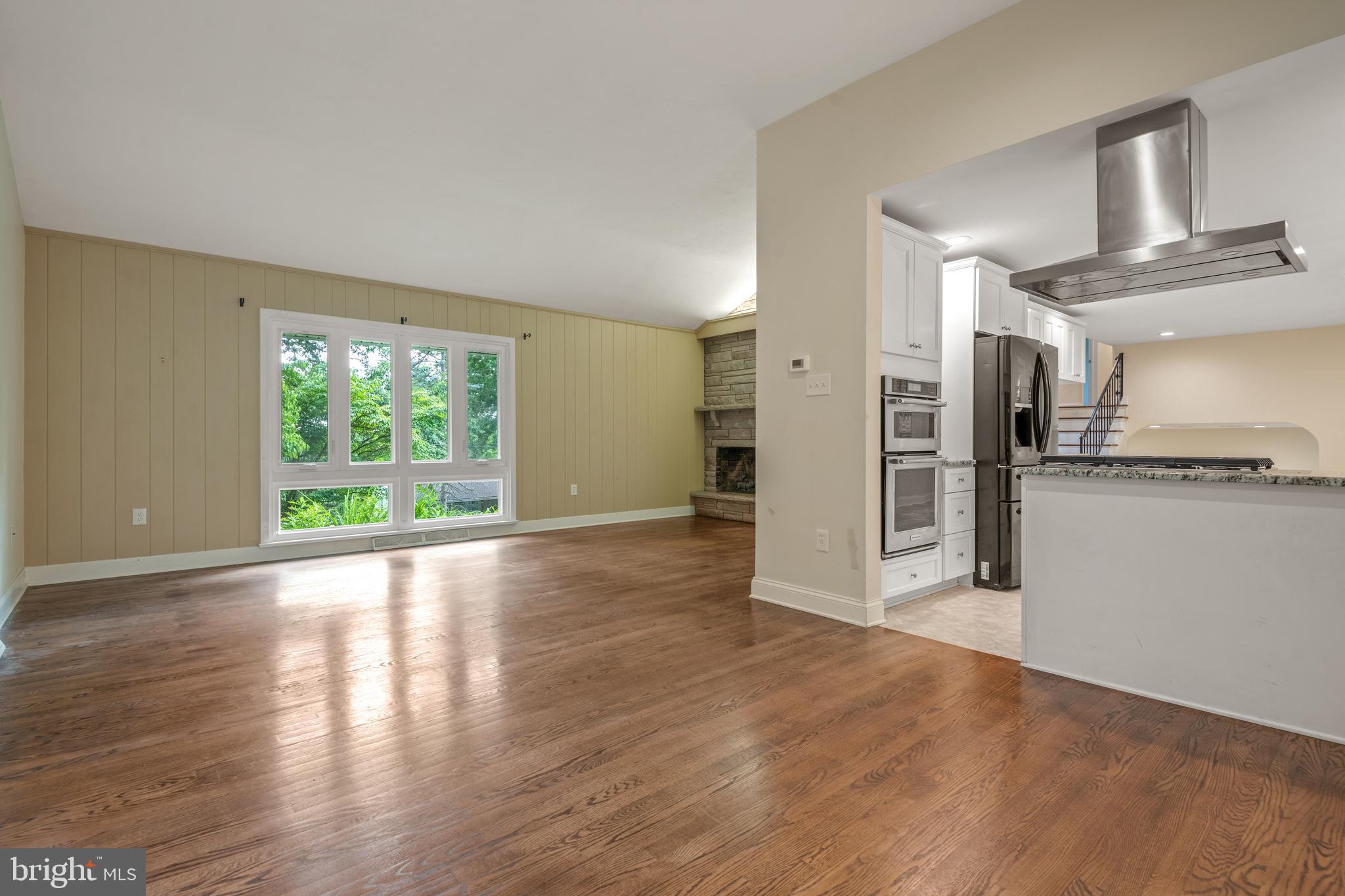 3373 Barwood Road York, PA 17406 - Photo 9 of 48 Gallery Image 9