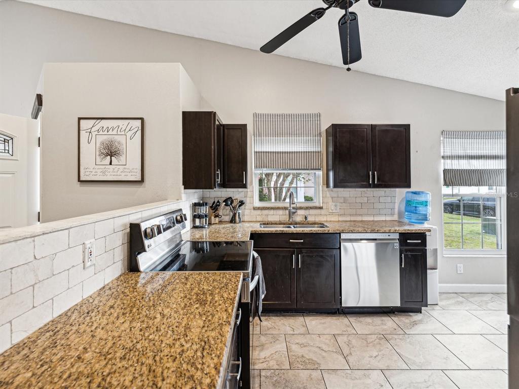 4232 Boston Circle New Port Richey, FL 34653 - Photo 16 of 52 Gallery Image 16