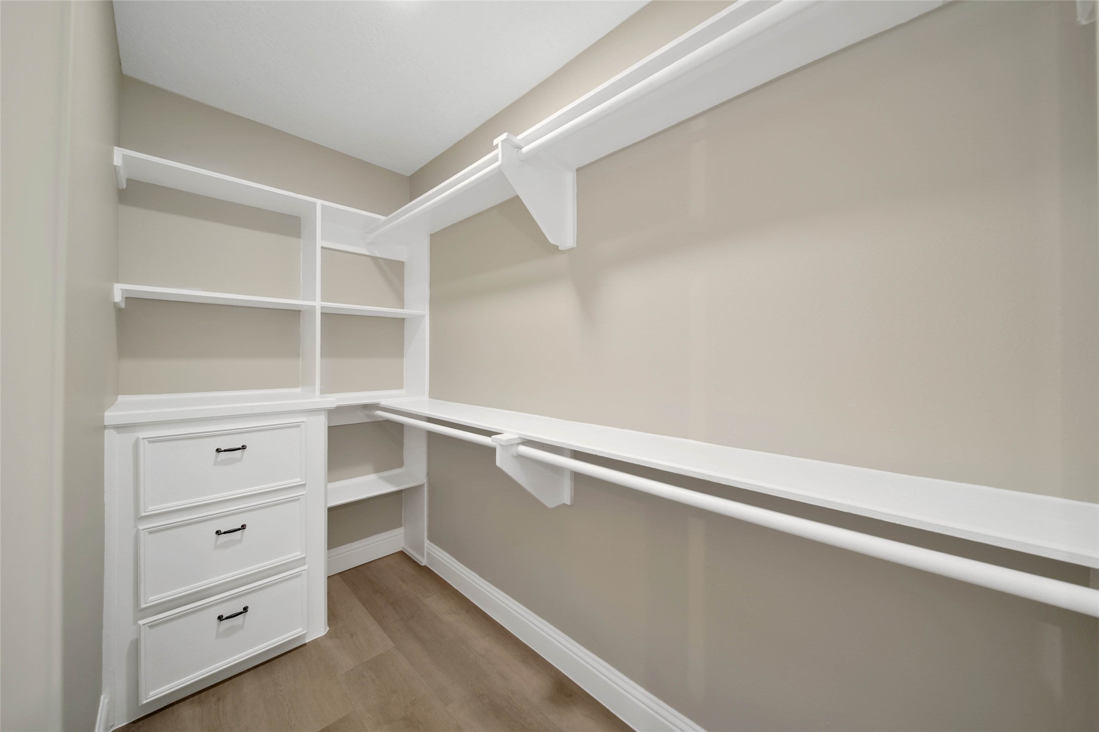 14520 Diamondhead North Conroe, TX 77356 - Photo 26 of 50 His and her master ensuite closets.