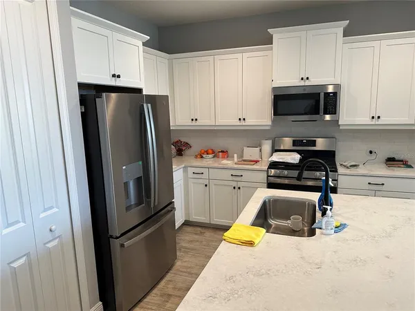 $2,900 | 4723 Willow Bend Avenue, Parrish, FL 34219