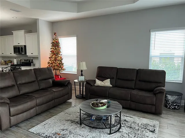 $2,900 | 4723 Willow Bend Avenue, Parrish, FL 34219