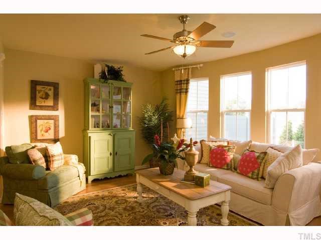 2730 Chilton Place Raleigh, NC 27616 - Photo 4 of 9 Gallery Image 4