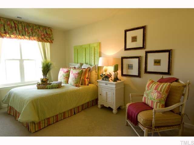2730 Chilton Place Raleigh, NC 27616 - Photo 6 of 9 Gallery Image 6