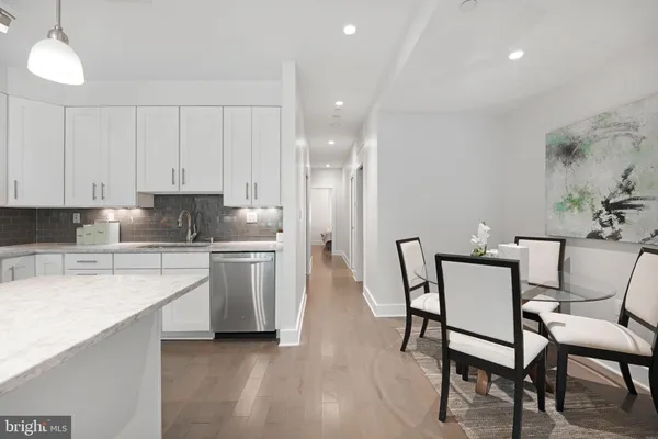 $3,400 | 3821 14th Street Northwest, Unit 6, Washington, DC 20011