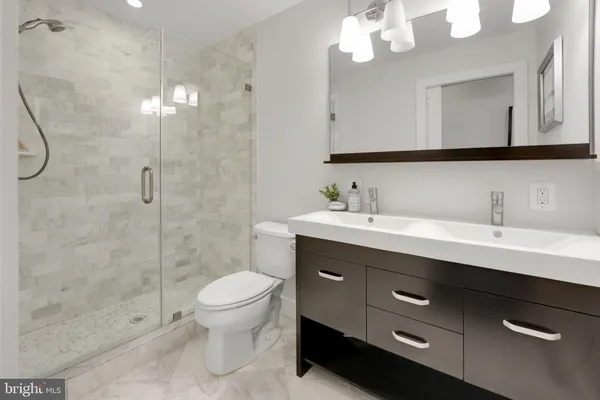 $3,400 | 3821 14th Street Northwest, Unit 6, Washington, DC 20011