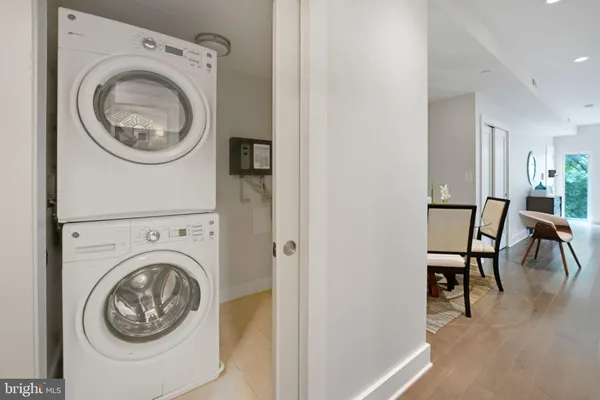 $3,400 | 3821 14th Street Northwest, Unit 6, Washington, DC 20011