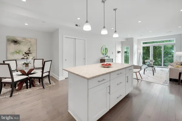 $3,400 | 3821 14th Street Northwest, Unit 6, Washington, DC 20011