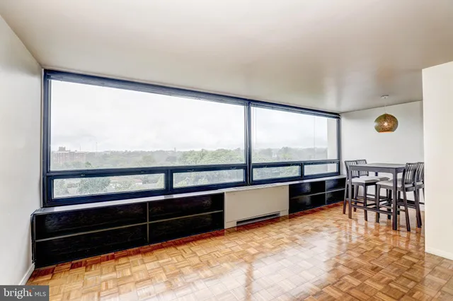 $140,000 | 4000 North Charles Street, Unit 905, Baltimore, MD 21218