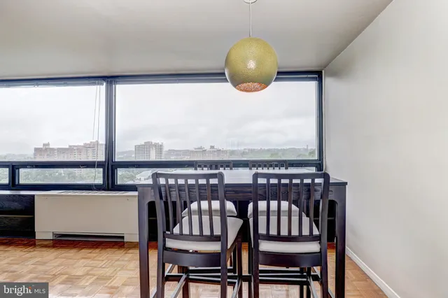 $140,000 | 4000 North Charles Street, Unit 905, Baltimore, MD 21218