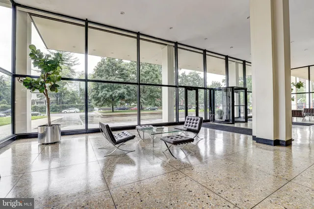 $140,000 | 4000 North Charles Street, Unit 905, Baltimore, MD 21218