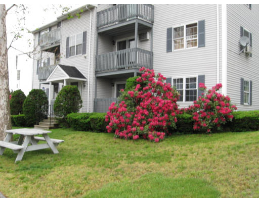 50 Gibbs Street, Unit 2 Worcester, MA 01607 - Photo 1 of 2 Gallery Image 1
