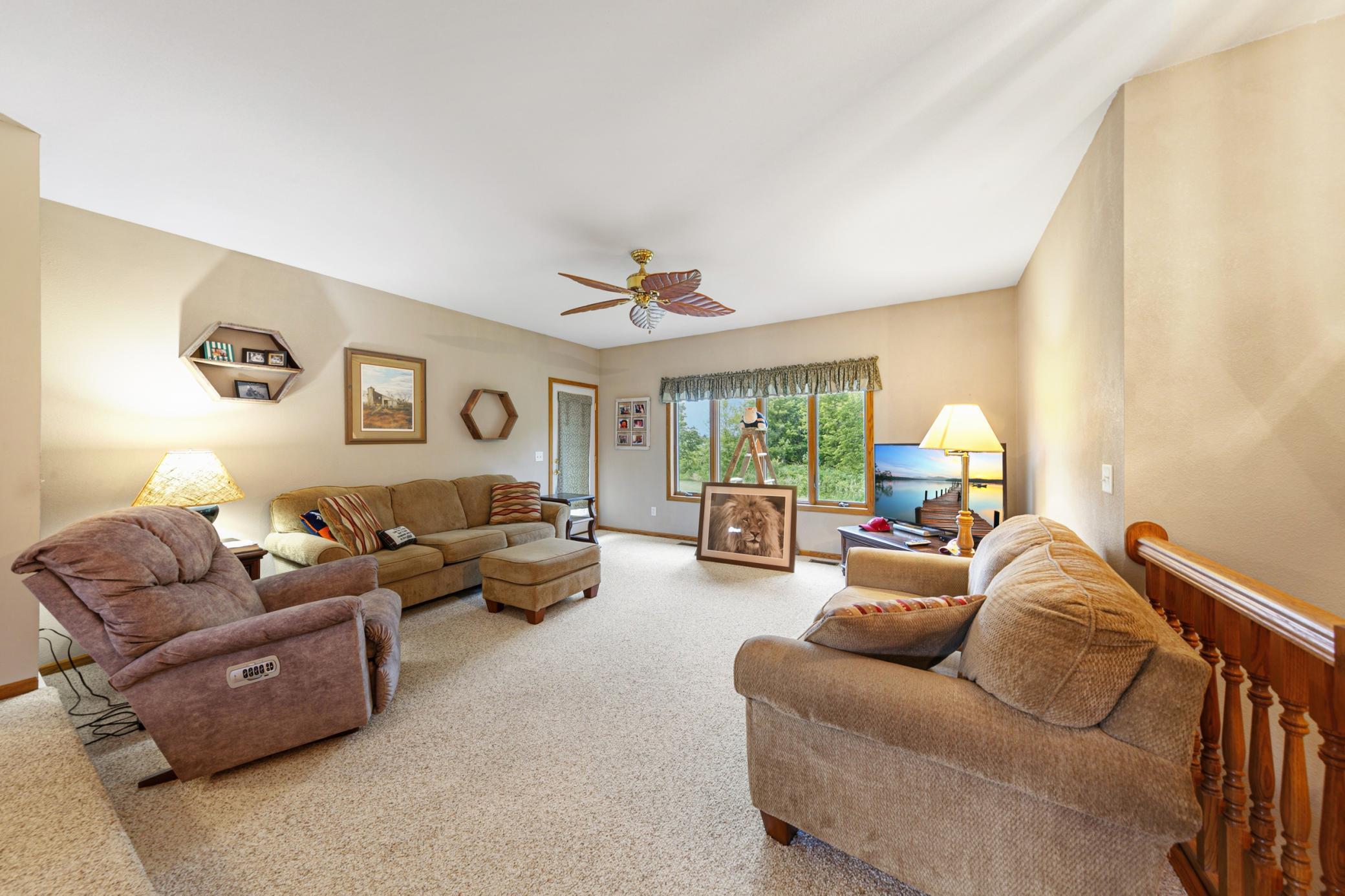 1555 Greenleaf Road Owatonna, MN 55060 - Photo 10 of 31
