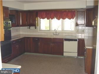 5709 South Deer Run Road Doylestown, PA 18902 - Photo 5 of 11 Gallery Image 5