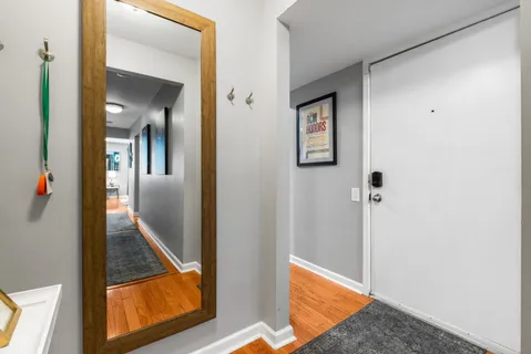 $580,000 | 964 1st Avenue North, Nashville, TN 37201