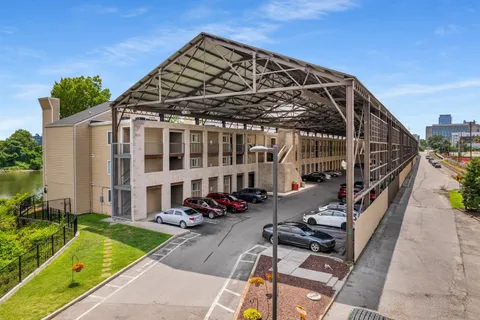 $580,000 | 964 1st Avenue North, Nashville, TN 37201