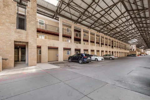 $580,000 | 964 1st Avenue North, Nashville, TN 37201