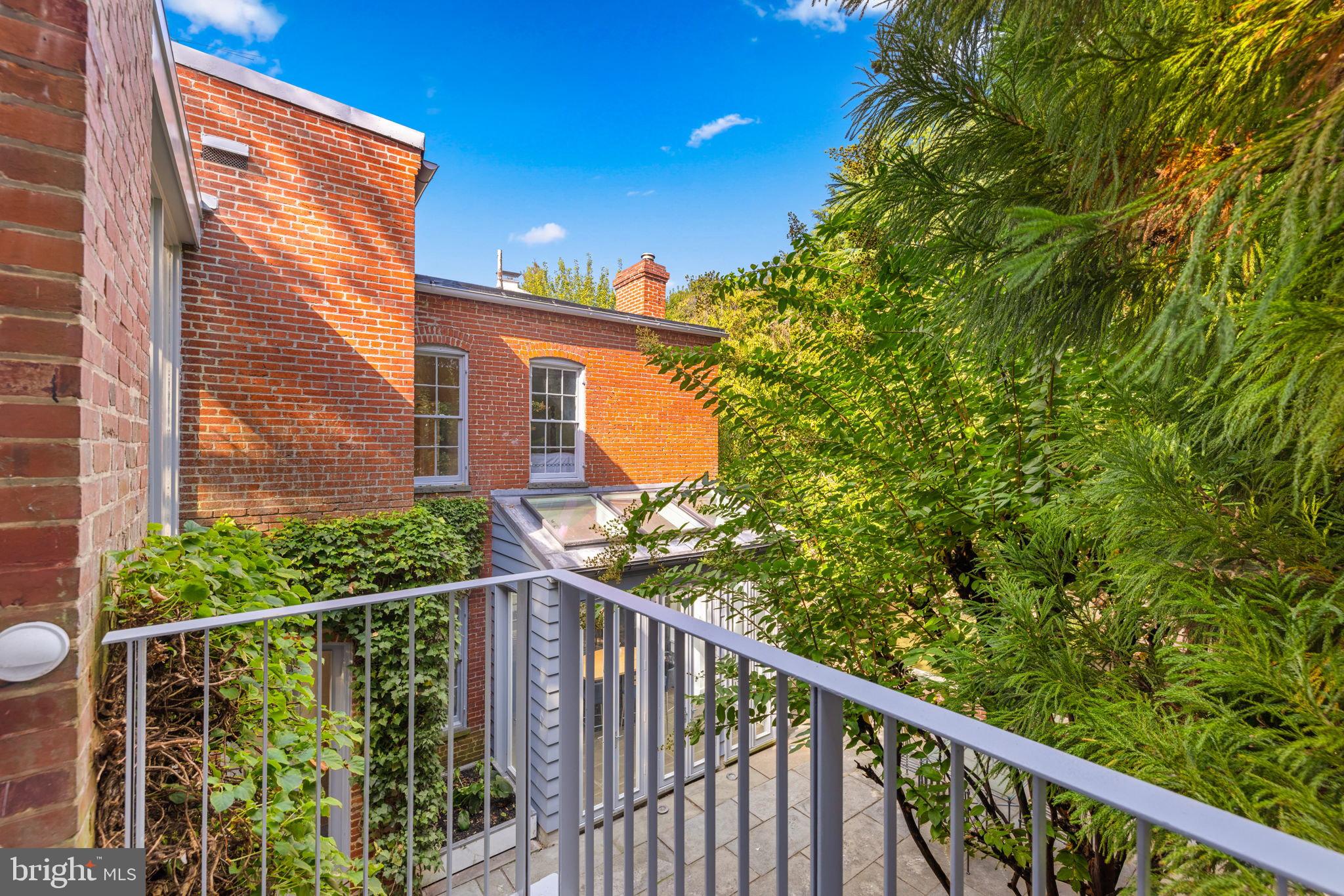 2813 Q Street Northwest Washington, DC 20007 - Photo 18 of 22 a view of a balcony with an outdoor space